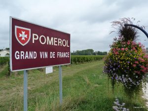 Bordeaux Vineyards and Chateaux - Self Guided Bike Tour - France - Van Gogh Tours