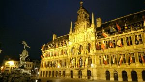 Amsterdam to Bruges Premium - Van Gogh Tours - Bike and Barge
