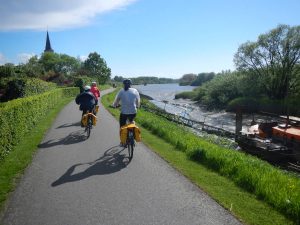 Van Gogh Tours - Bike and Barge - Bruges to Amsterdam