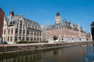 Amsterdam to Bruges Premium - Van Gogh Tours - Bike and Barge