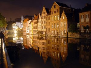 Amsterdam to Bruges Premium - Van Gogh Tours - Bike and Barge
