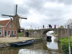 Van Gogh Tours - Friesland and Lake IJssel - Bike and Barge Tour Netherlands
