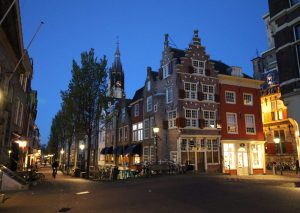 Van Gogh Tours - tulip tours - guided bike tours - Netherlands Holland - Delft by night