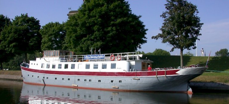 Van Gogh Tours - Liza Marleen - Bike and Barge Tour