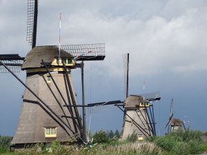 Southern Tour - Kinderdijk - Van Gogh Tours - Bike and Barge