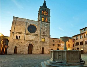 Umbrian Delight Walking Tour - Van Gogh Tours - Self Guided - Italy