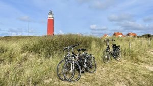 Sail, Bike and Tulips - Bike and Barge - Van Gogh Tours