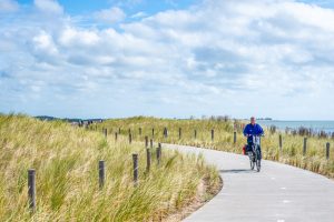 Discover Friesland - Bike and Barge - Van Gogh Tours