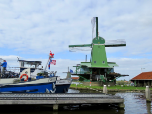 Sail, Bike and Tulips - Bike and Barge - Van Gogh Tours