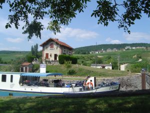 Bruges to Paris - Van Gogh Tours - Bike and Barge Tour France and Belgium