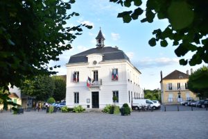 Bruges to Paris - Van Gogh Tours - Bike and Barge Tour France and Belgium