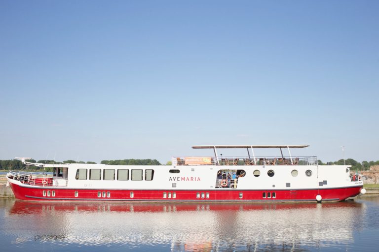 Van Gogh Tours - Bike and Barge - Italy - Ave Maria