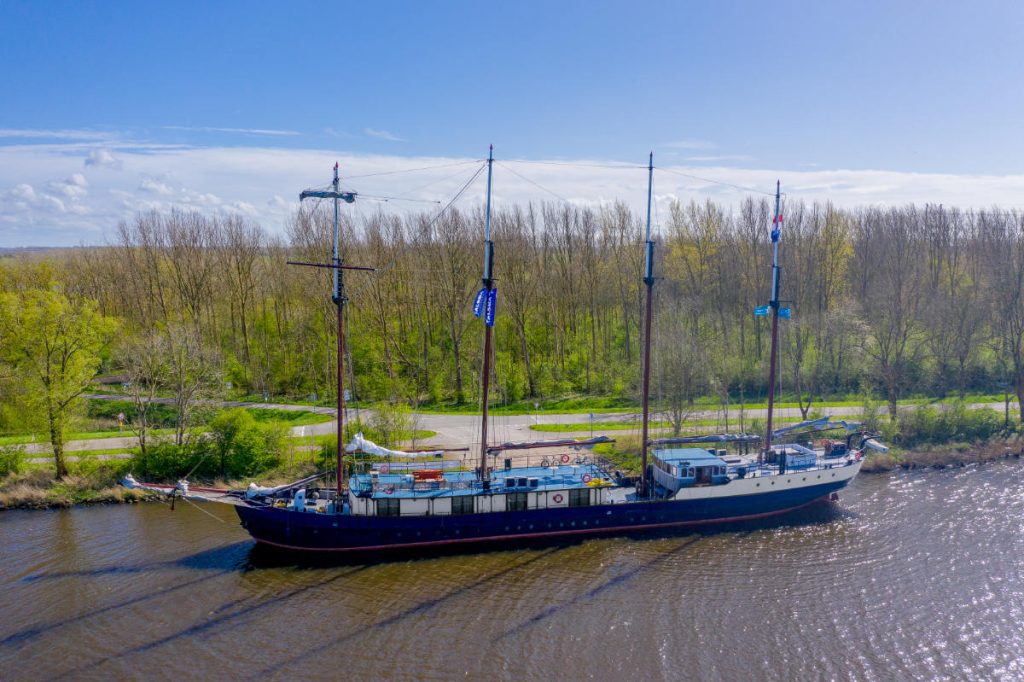 Van Gogh Tours - Sail and bike - Leafde fan Fryslan