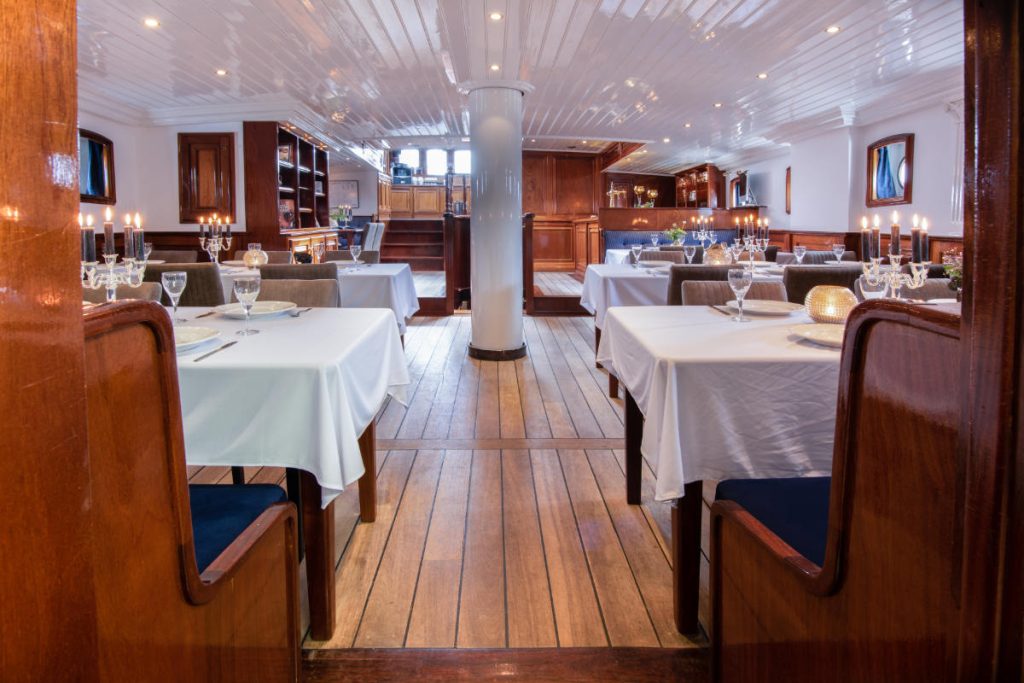 Van Gogh Tours - Sail and bike - Leafde fan Fryslan