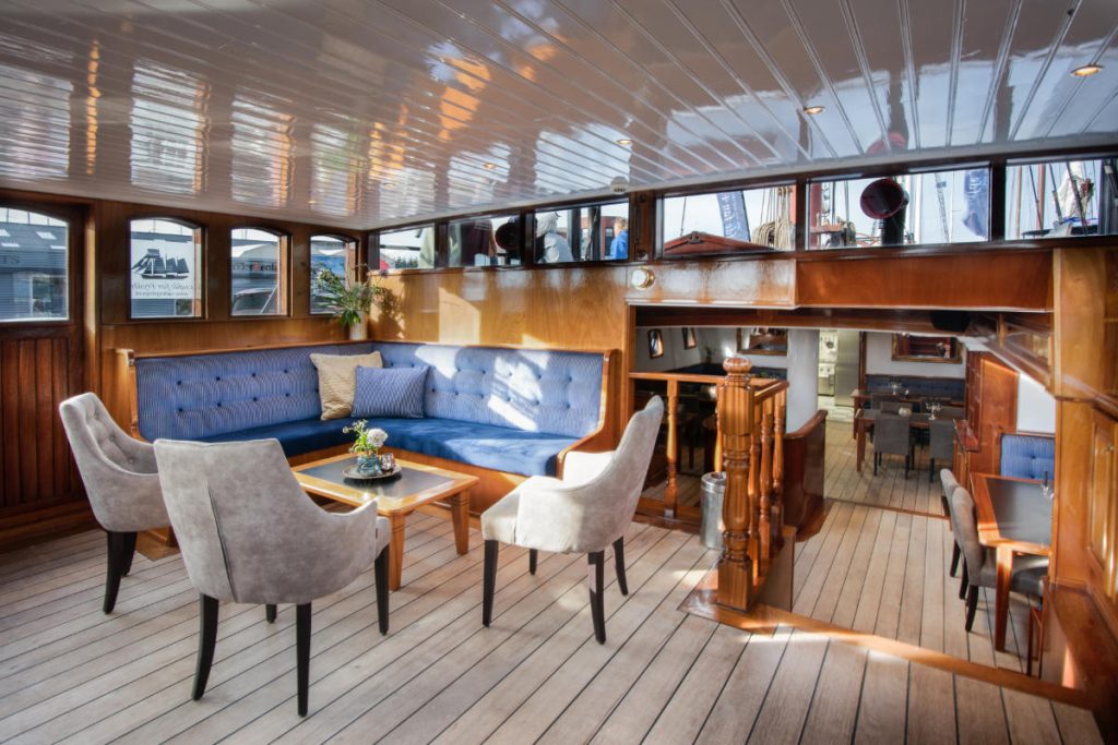 Van Gogh Tours - Sail and bike - Leafde fan Fryslan