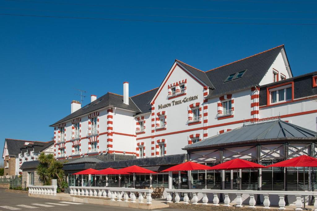 Heart of Brittany self-guided bike tour - Van Gogh Tours - France