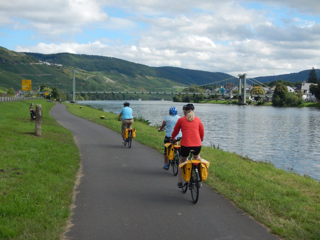 Mosel and Saar River Route