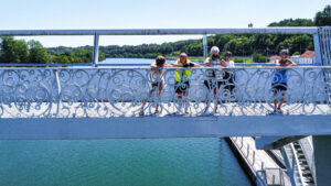 Paris to Montargis - Bike and Barge tour - Van Gogh Tours - France