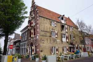 Sail & Bike Wadden Sea Adventure - Van Gogh Tours - Bike & Sail Boat - The Netherlands - Friesland
