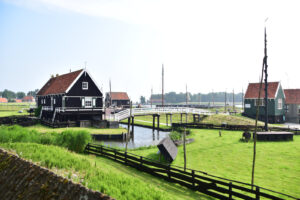 Sail & Bike Wadden Sea Adventure - Van Gogh Tours - Bike & Sail Boat - The Netherlands - Friesland