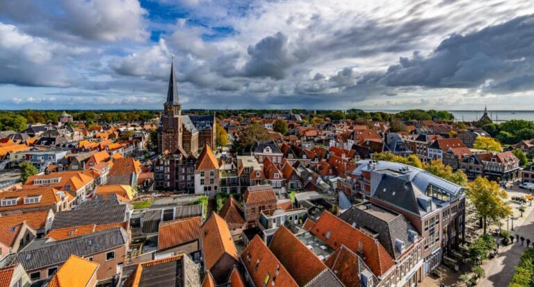 Heavens Hotel Hoorn - Tulips & Postcards - Bike Tour - Van Gogh Tours