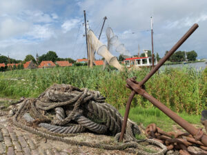 Tulips & Postcards - Van Gogh Tours - Guided Bike Tour