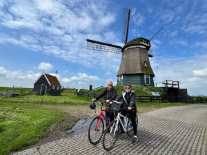 Tulips & Postcards - Van Gogh Tours - Guided Bike Tour