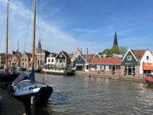 Tulips & Postcards - Van Gogh Tours - Guided Bike Tour