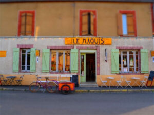 Northern Burgundy Bike and Barge Tour | France | Van Gogh Tours