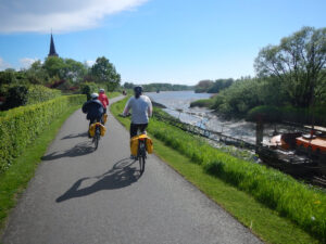 Best of Belgium | Bike and Barge | Van Gogh Tours